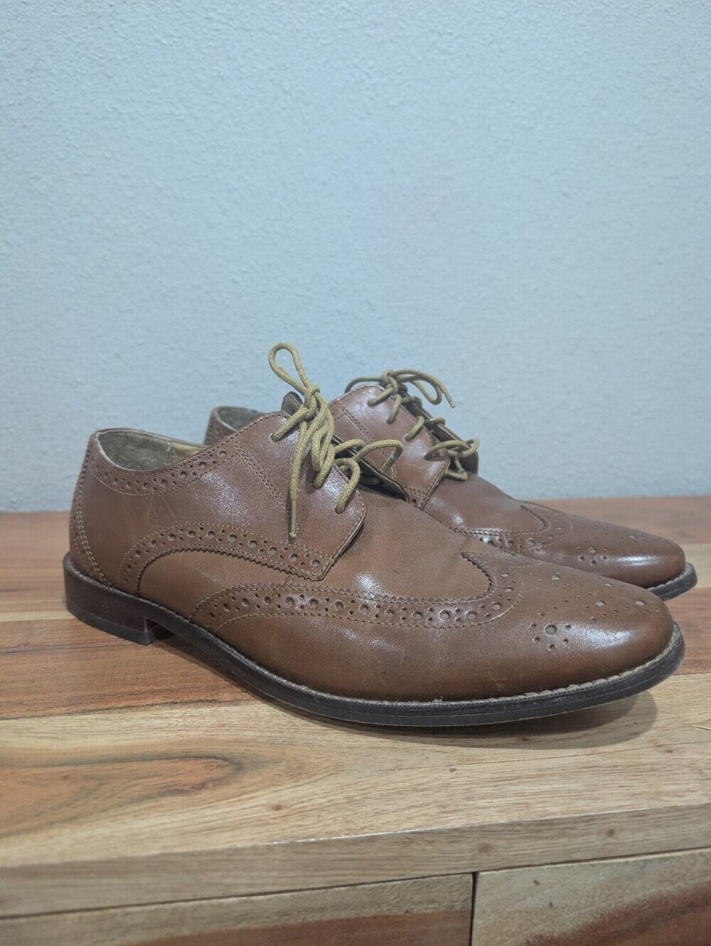 Florsheim Men’s Tan Brogue Wingtip Oxfords